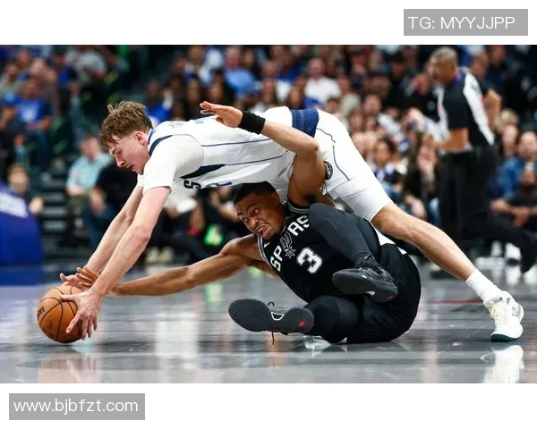 足球星视界2013:回顾赛季精彩瞬间与球员表现的终极分析